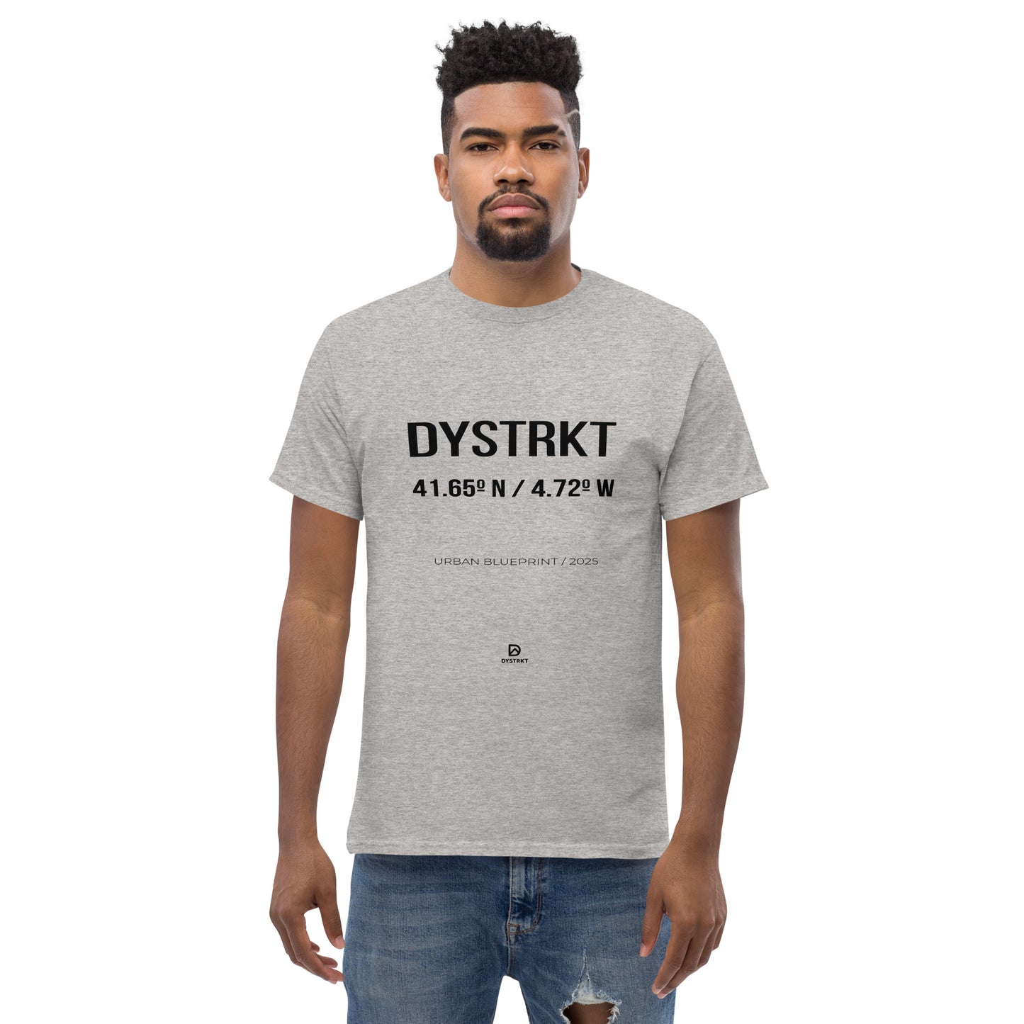 DYSTRKT Blueprint Tee White – Camiseta blanca streetwear premium